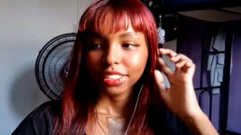 Emily Livos online show from 03.06.26