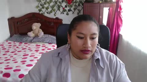 Emily Cortez online show from 01.02.25