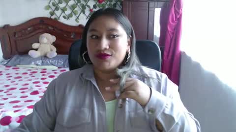 Emily Cortez online show from 01.12.25