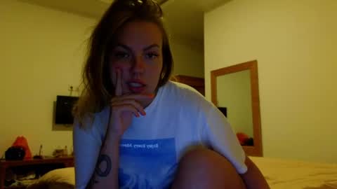 Snapshot of emilyrobbie chatting on 06.07.26 Emily Robbie online show from 06.07.26