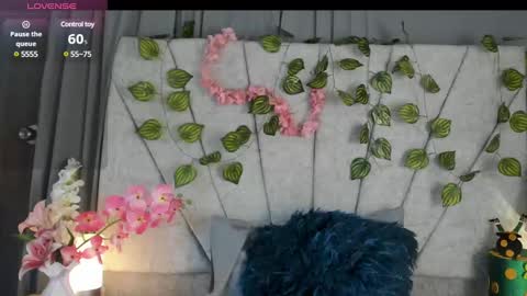 Snapshot of emilyrojas chatting on 03.09.25 emilyrojas online show from 03.09.25