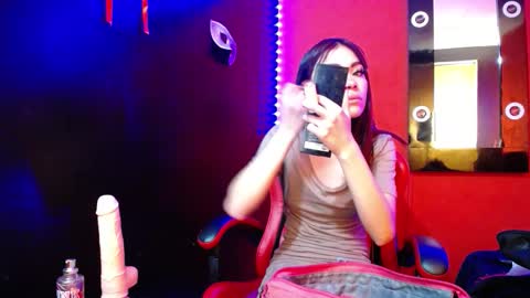 Snapshot of emilyrose_11 chatting on 10.27.25 Emily online show from 10.27.25