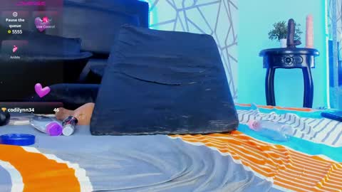         online show from 01.25.25