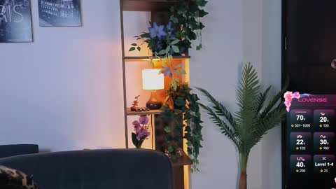 Snapshot of emilyrousex chatting on 09.18.25 emilyrousex online show from 09.18.25