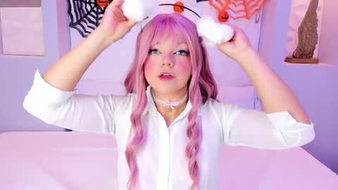 EMILY online show from 10.17.25