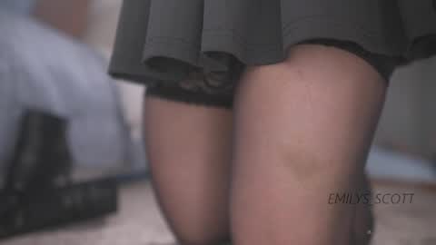 Emy  online show from 05.18.26