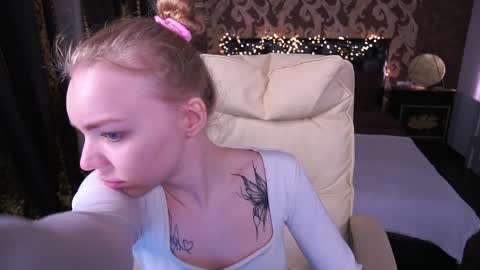  MY NAME IS Emily WELCOME EVERYONE I WILL BE HAPPY TO GIVE YOU WHAT YOU HAVE DREAMED OF FOR SO LONG online show from 04.04.26