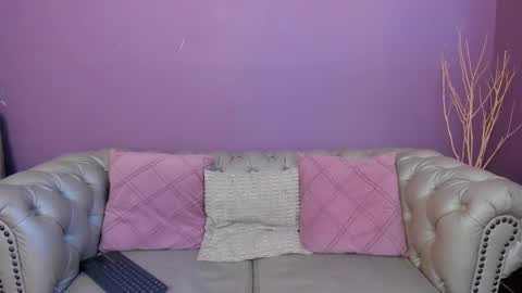 Snapshot of emilythyson chatting on 10.21.25 Emily Thyson online show from 10.21.25