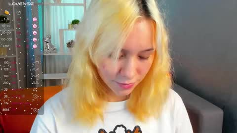 Snapshot of emilytrase chatting on 03.14.26 Betty online show from 03.14.26