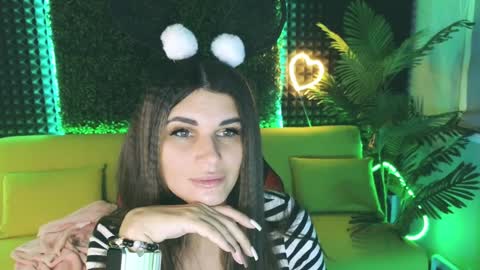 Emily online show from 12.21.24