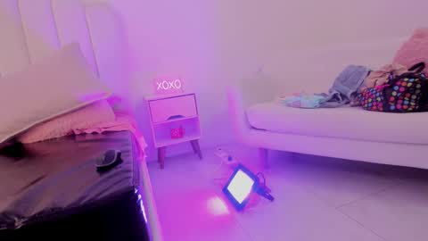 EMILY online show from 03.11.25