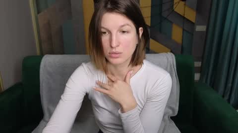 Snapshot of emilywalkers chatting on 12.03.24 EmilyWalkers online show from 12.03.24