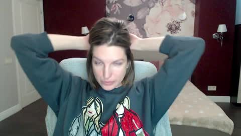 Snapshot of emilywalkers chatting on 01.23.25 EmilyWalkers online show from 01.23.25