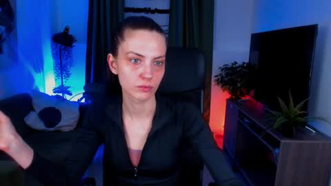 Emily online show from 01.04.25