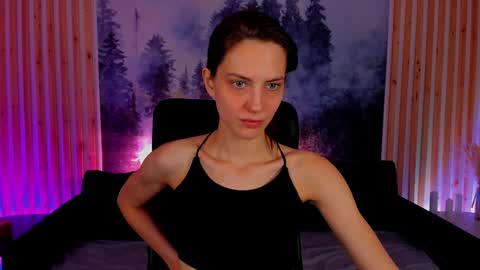 Emily online show from 01.08.25