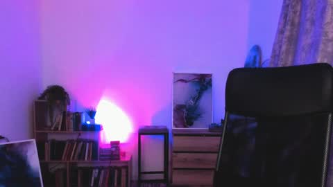 Emily online show from 01.14.25