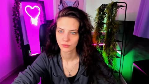 Emily online show from 01.29.25