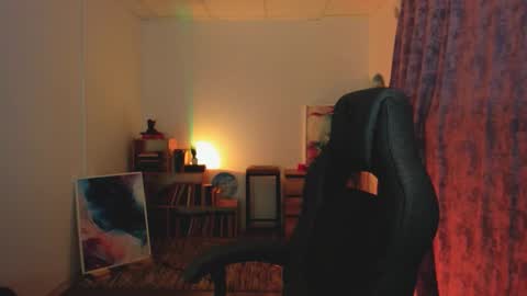 Emily online show from 09.21.25