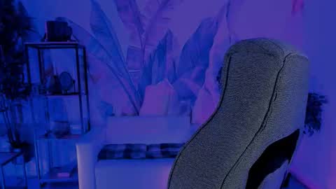 Emily online show from 10.11.25