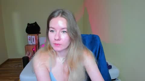 Emily online show from 02.11.25