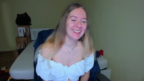 Emily online show from 02.12.25