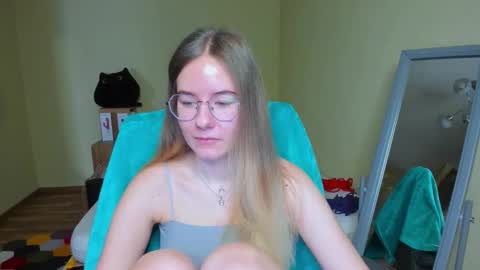 Emily online show from 02.27.25
