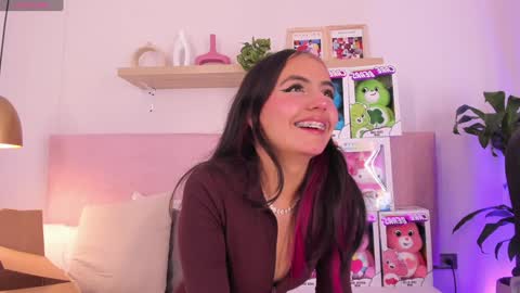 Emily Bank online show from 12.23.24