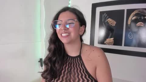 emilyy_cooperr online show from 09.22.25