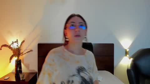 Emilyy Watson online show from 12.18.24