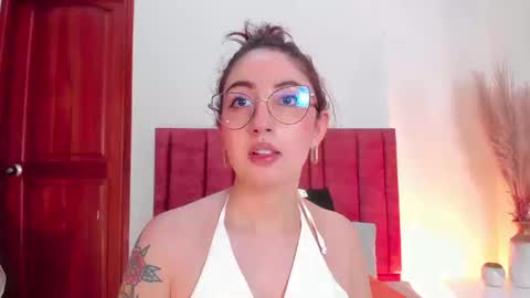 Emilyy Watson online show from 09.12.25