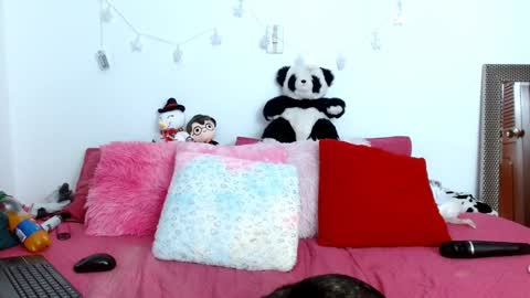 emilyzans07 online show from 02.02.25