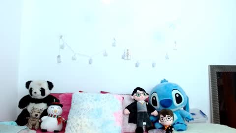 emilyzans07 online show from 02.16.25