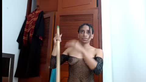 emilyzans07 online show from 02.22.25