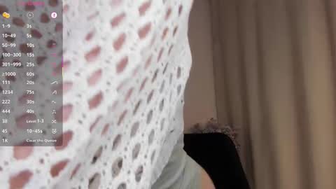 Snapshot of eminemswife chatting on 09.14.25 Nadya online show from 09.14.25