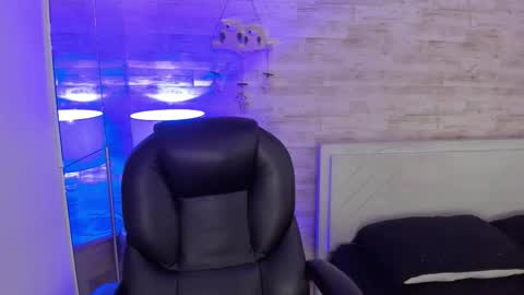 emir_ozan online show from 02.05.26