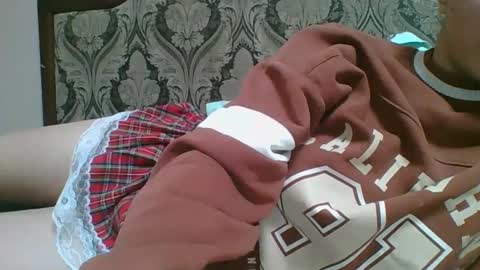 emma_991 online show from 01.31.25