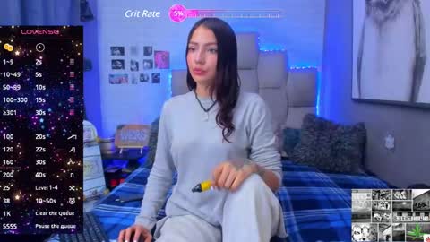 Snapshot of emma__15 chatting on 01.12.25 emma online show from 01.12.25