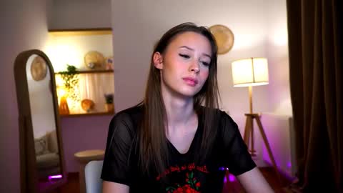 Snapshot of emma__cutiee chatting on 12.12.24 Your Emma online show from 12.12.24