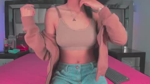 emma__js_ online show from 09.18.25