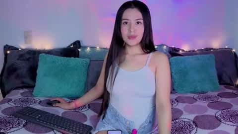 emma__smiith online show from 09.08.25