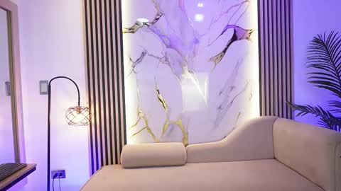 emma__walkerr_ online show from 03.30.26