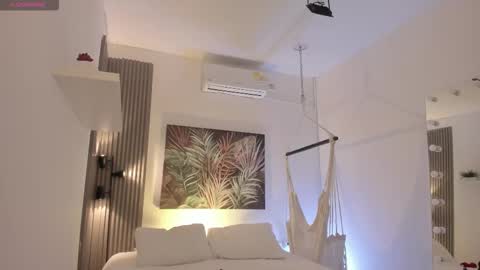 Alice online show from 12.15.25