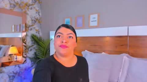 Snapshot of emma_bakker_ chatting on 01.09.26 Emma online show from 01.09.26