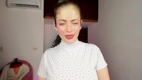 Emma online show from 12.17.24