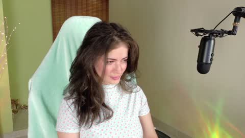 Emma online show from 01.27.25