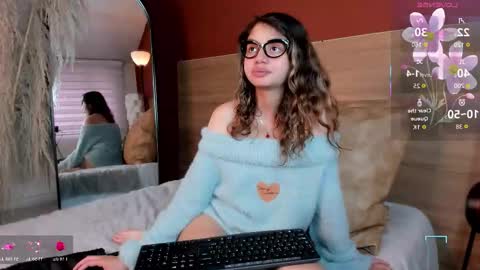 Emma Bloom online show from 12.19.25