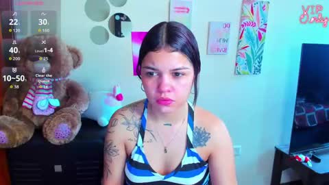 Snapshot of emma_boo_ chatting on 05.24.26 emma_boo_ online show from 05.24.26
