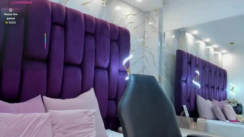 pau online show from 04.11.26