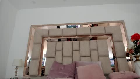 Emma Castillo online show from 12.29.24