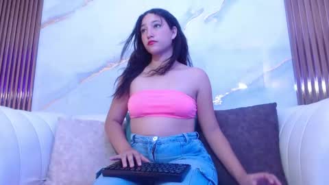 Emily online show from 09.16.25